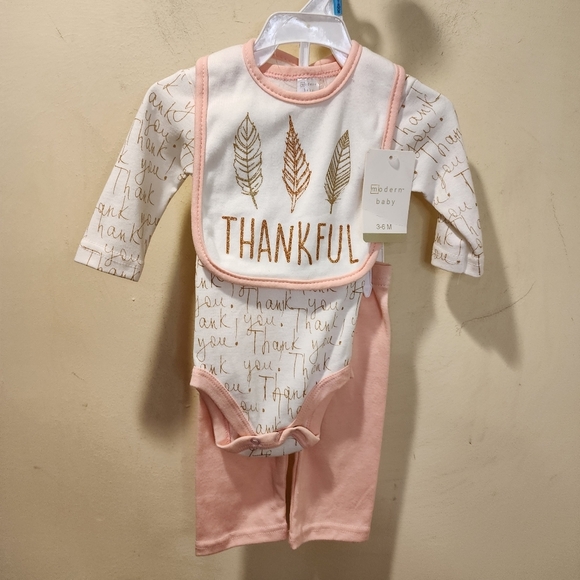 Bundle of 2 baby's full set size 3-6M NWT - Picture 2 of 11